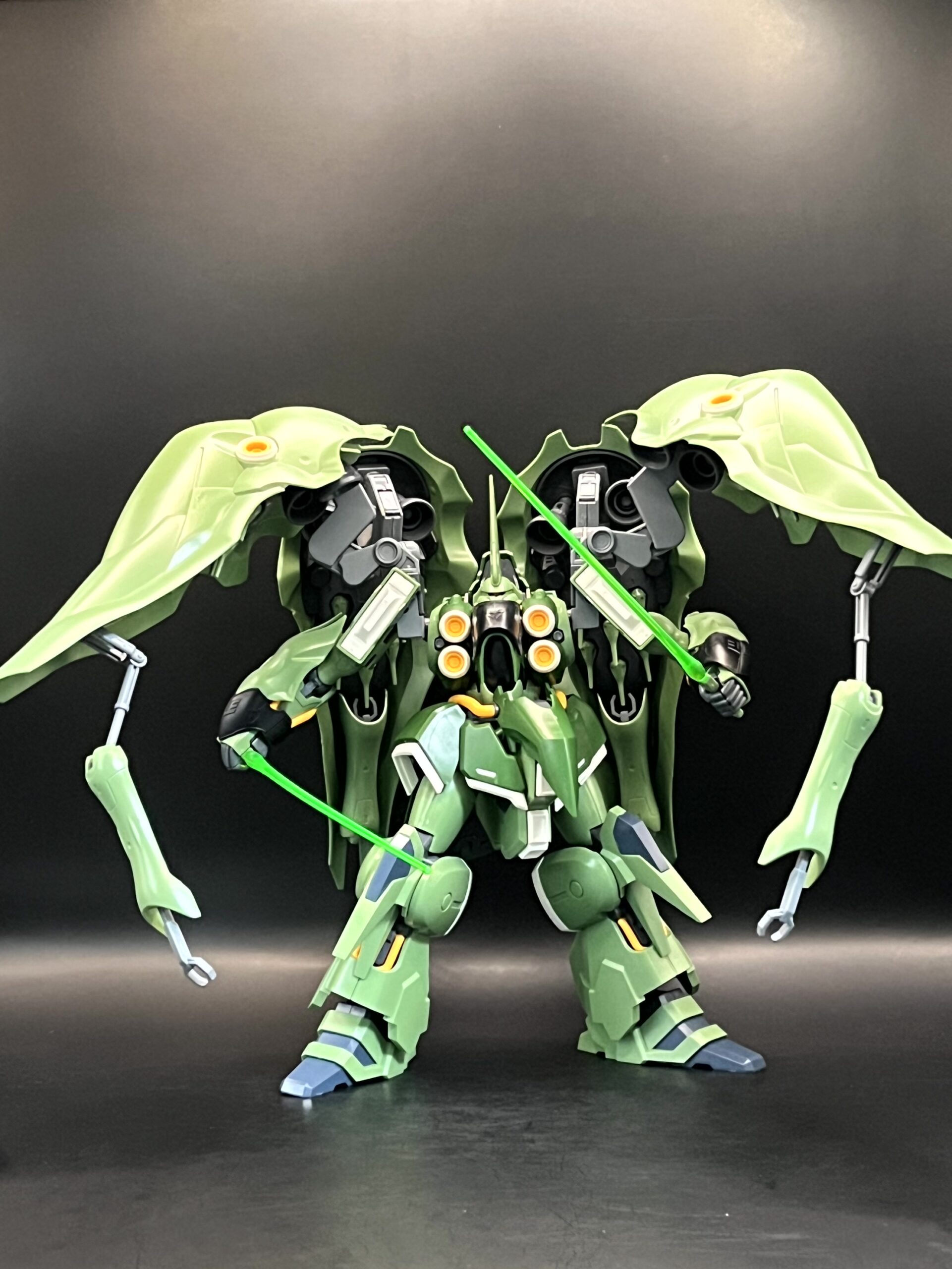 バインダーがでかすぎる!！ ガンプラ HGUC クシャトリヤ プラモデルキットパチ組レビュー