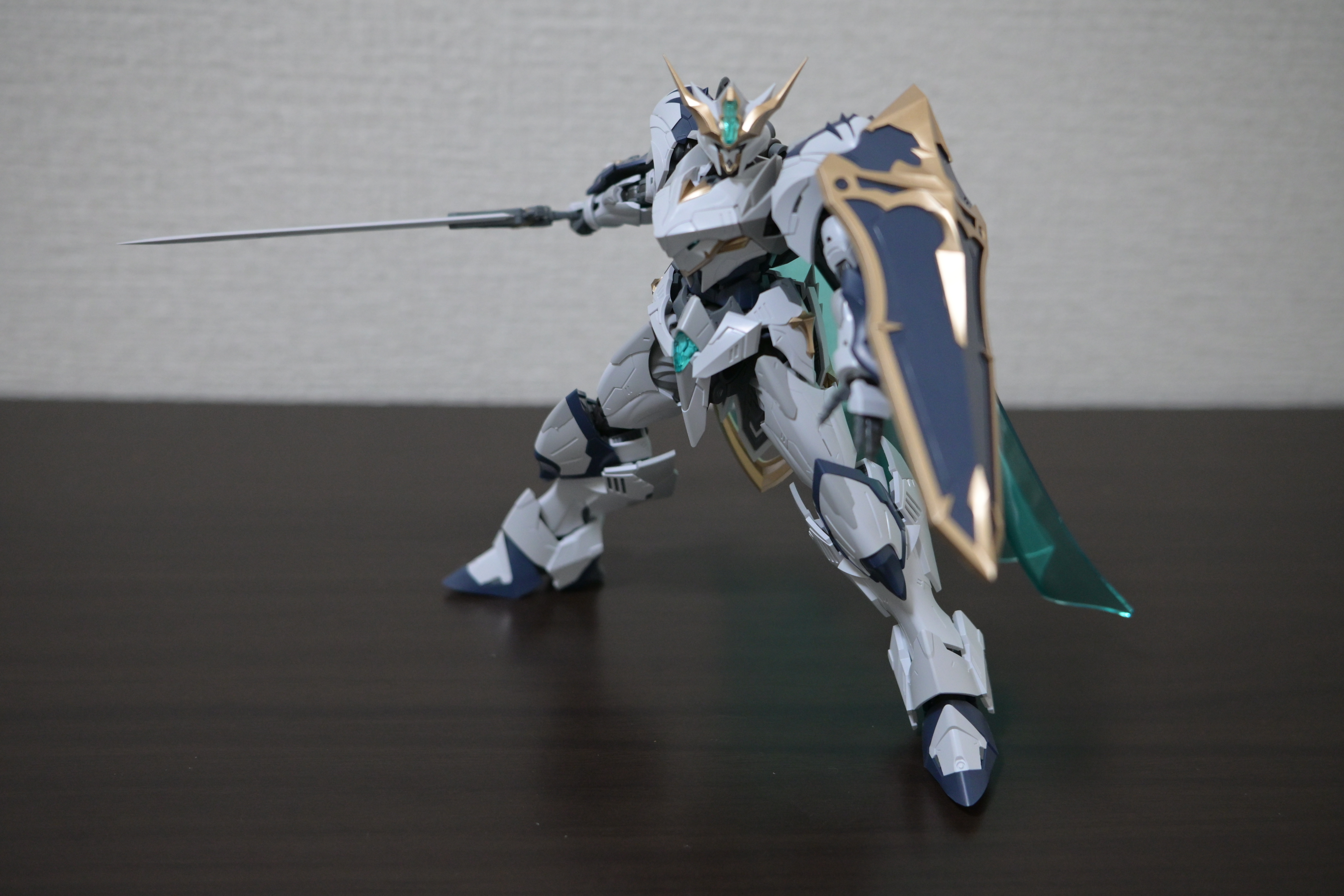 プラモデルレビュー】【海外プラモデル】SNAA 円卓の騎士団 TITAN